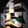 libreria a muro in legno